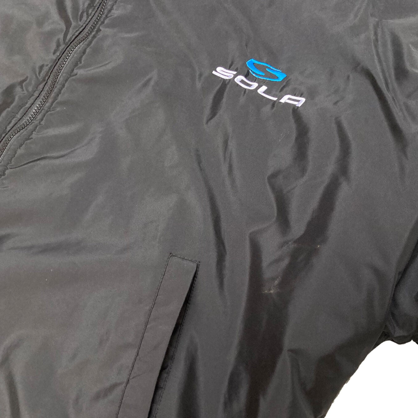 Sola Adult Waterproof Changing Coat - Black/Blue