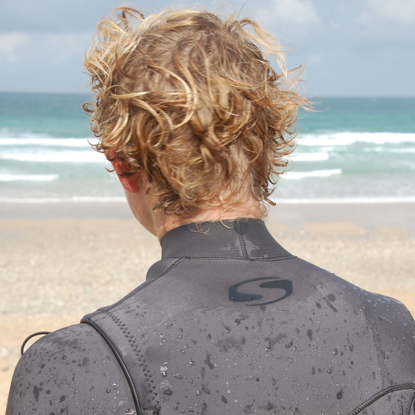 Sola Mens H2O - Back Zip 3/2mm Glued & Blind-Stitched Fullsuit Wetsuit - Shadow Grey