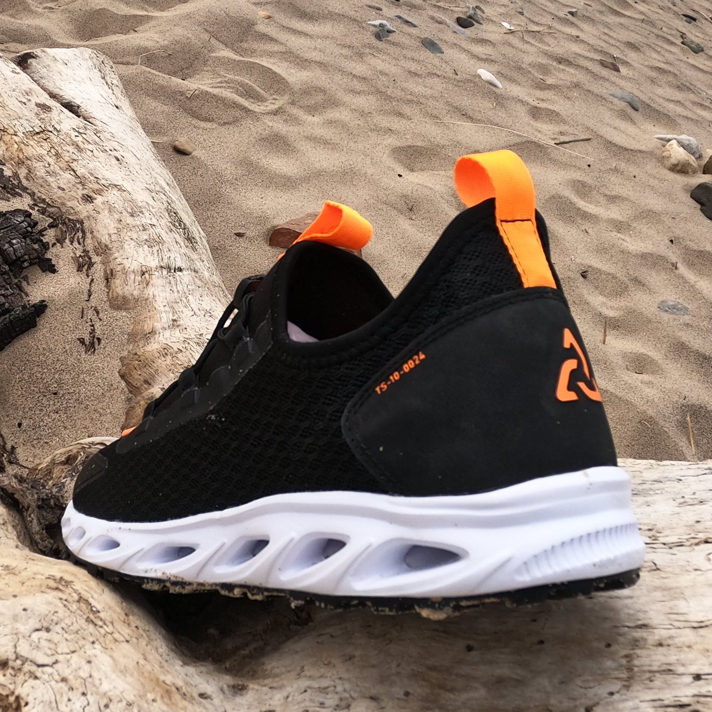 Typhoon TS10 Sneaker/Deck Trainers - Black/Solar