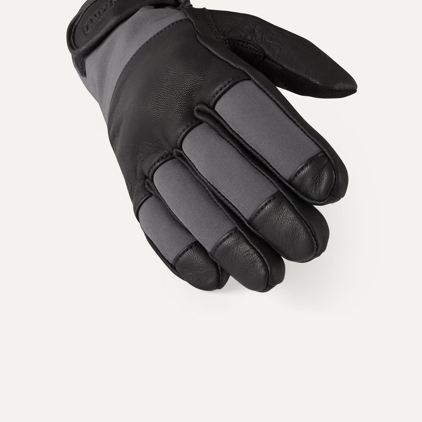 Sealskinz Walcott Waterproof Cold Weather Glove with Fusion Control™ - Grey